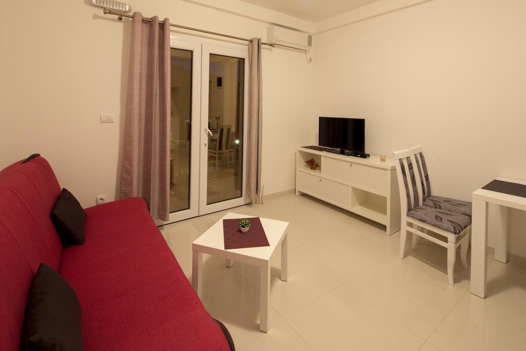 Apartments Raskovic Радановичи Экстерьер фото