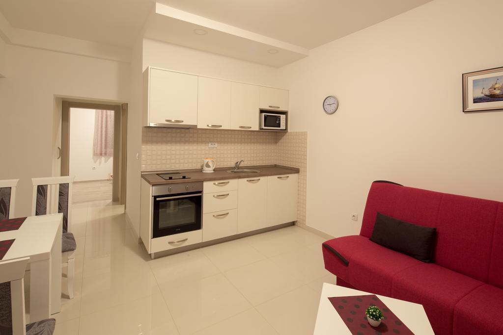 Apartments Raskovic Радановичи Экстерьер фото