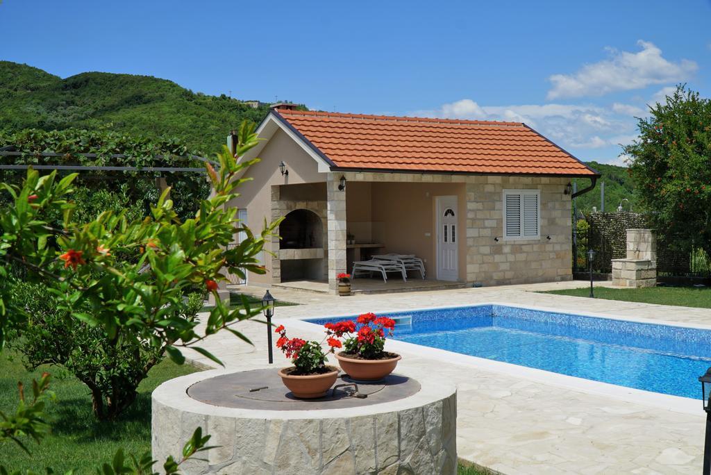 Apartments Raskovic Радановичи Экстерьер фото